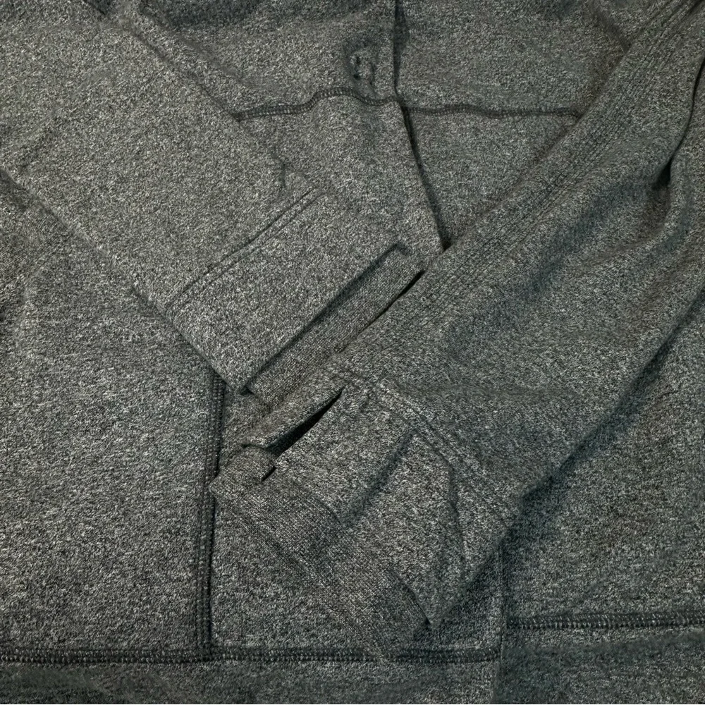 Lululemon Find Your Centre Wrap Hooded Jacket in heathered Gray women's size 6